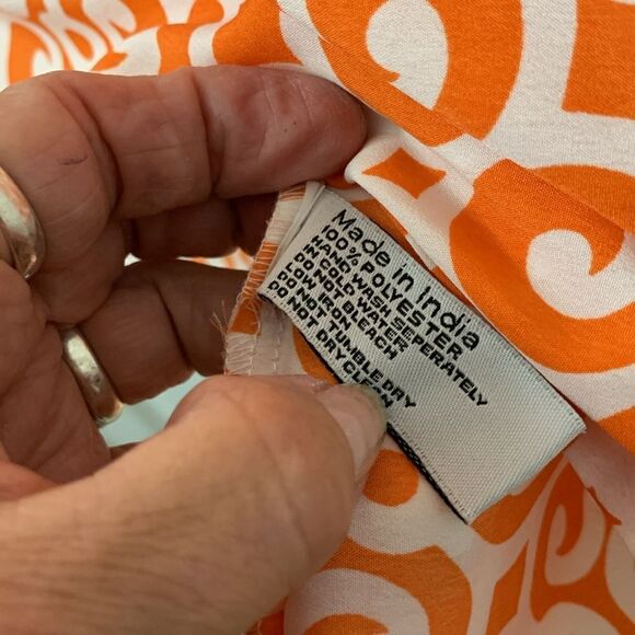 Buckhead Betties Size Medium dress with ruffle sleeves and scoop neck - Picture 6 of 9